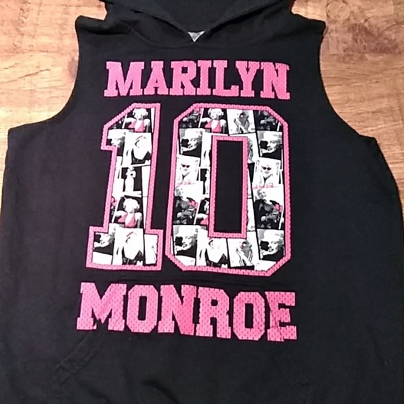 Marilyn Monroe Hoody - Picture 2 of 7